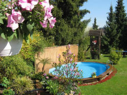M�nchen Privatzimmer S. Templin: Garten