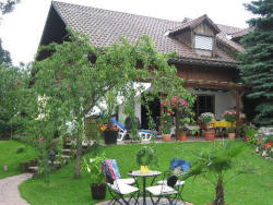 M�nchen Privatzimmer S. Templin: Garten