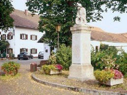 Putzbrunn Pension Cafe Casal: Au�enansicht
